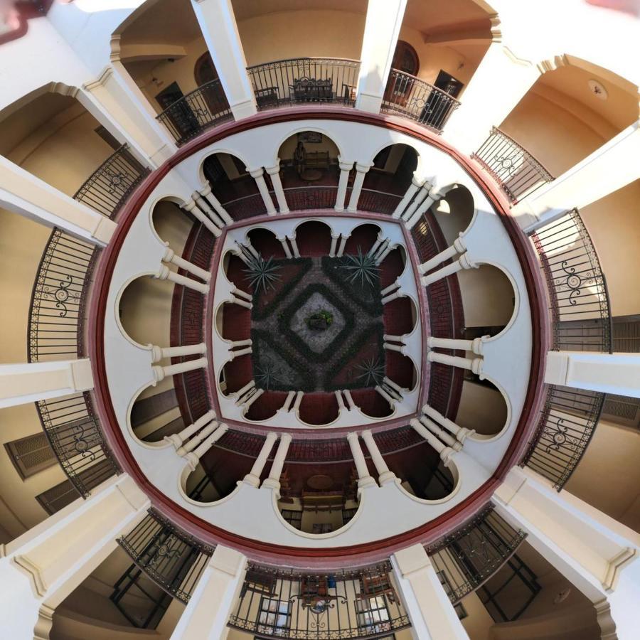 Hotel Los Monteros Ciudad Victoria Kültér fotó