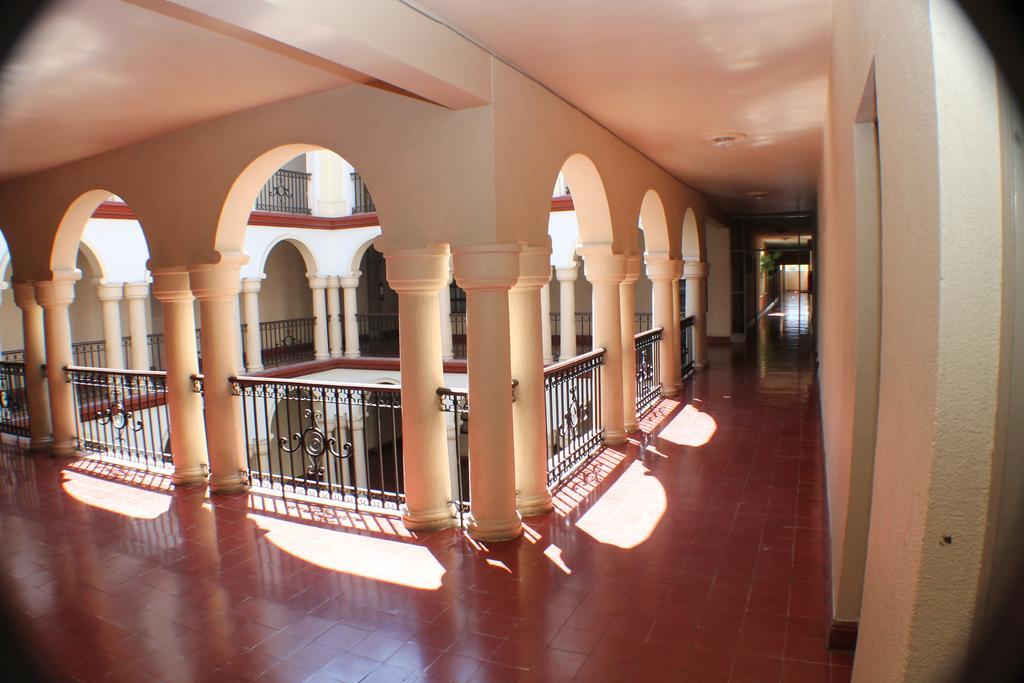 Hotel Los Monteros Ciudad Victoria Kültér fotó