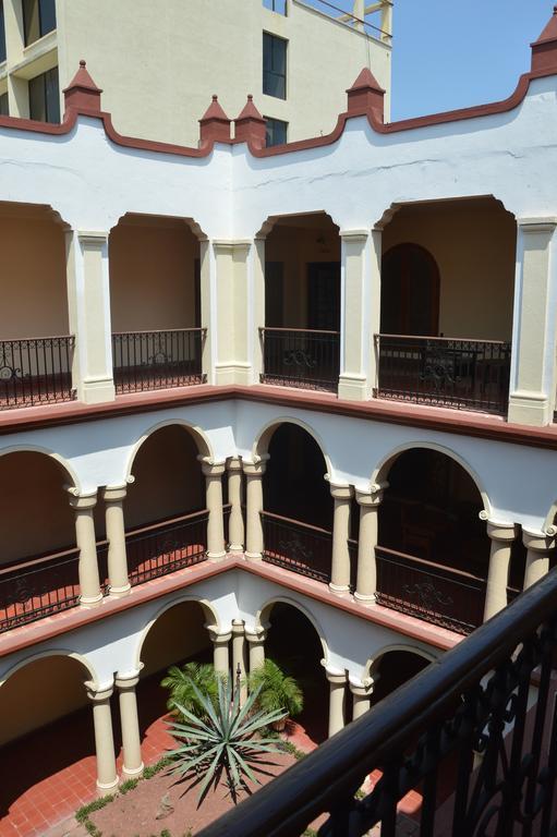 Hotel Los Monteros Ciudad Victoria Kültér fotó